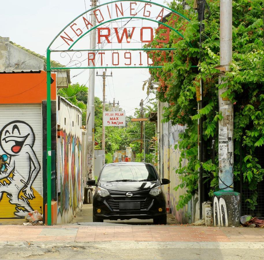 Yoga Lover Yogyakarta Exteriör bild
